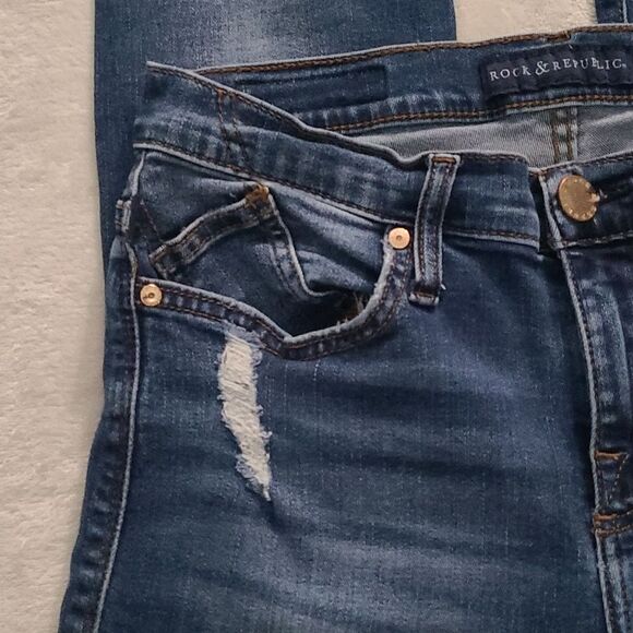 Rock and Republic Women's 10 Dark Wash Denim Distressed Jeans Mid Rise Skinny - Picture 3 of 14